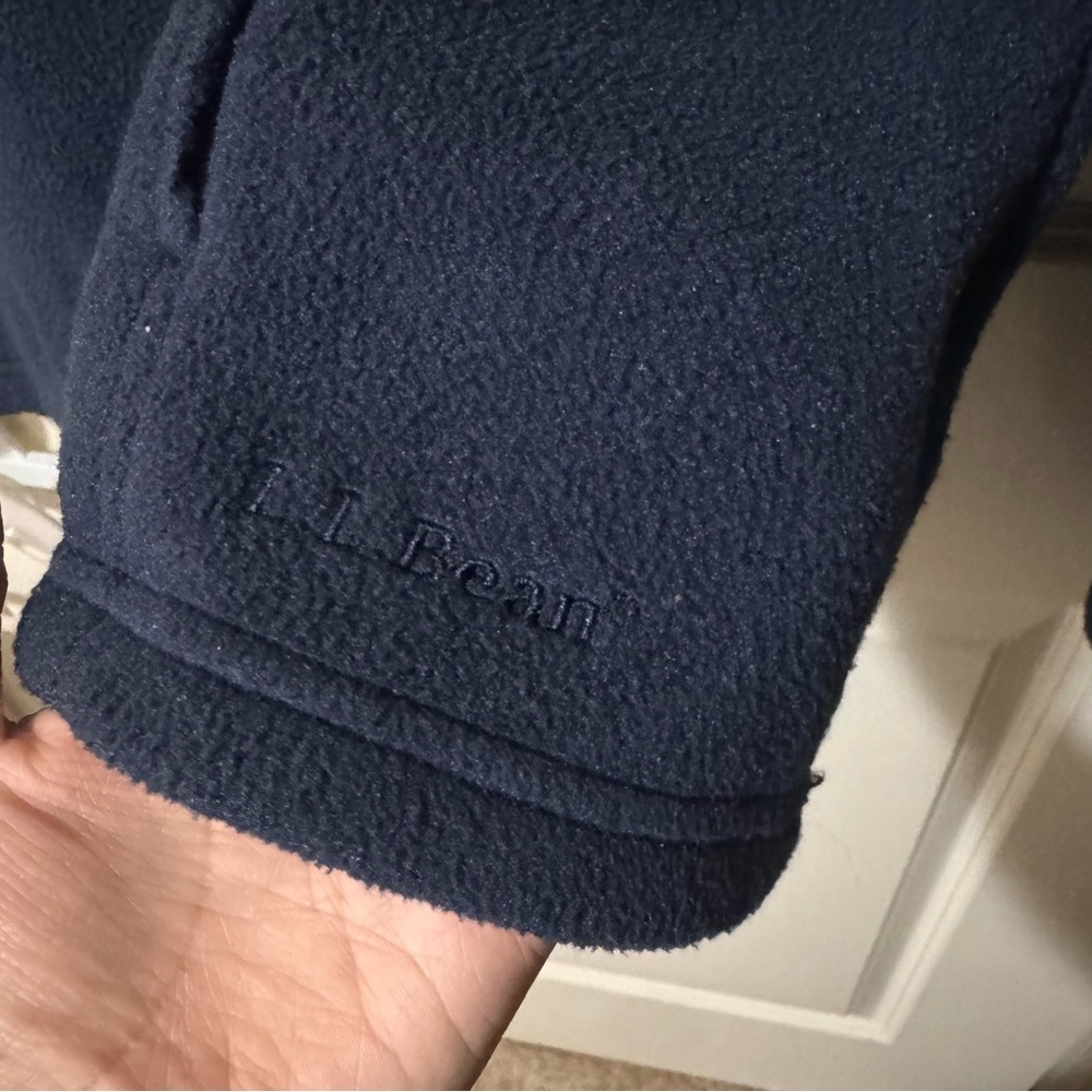 LL Bean Navy Blue Fleece Pullover size L - Picture 5 of 7